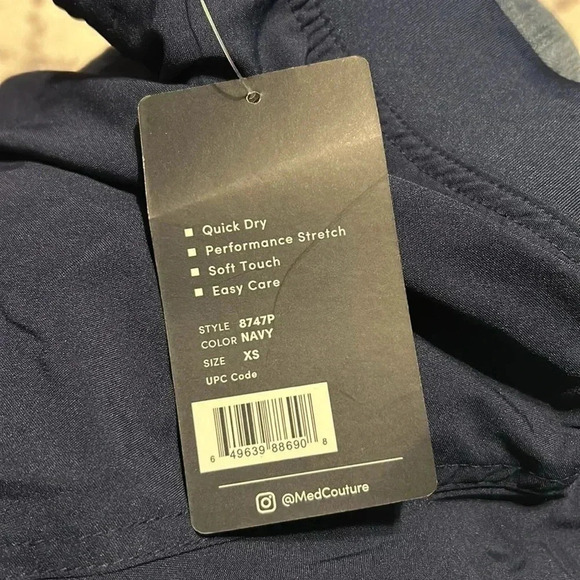 Medcouture Scrub Pants Size XSP NWT Active - Picture 6 of 7